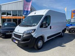 Blanc Occasion 2023 Peugeot Boxer Premium Van | 28 980 € (Prix cher)
