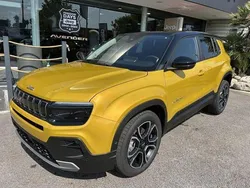 Nouvelle 2025 Jeep Avenger Summit SUV | 32 990 € (Prix juste)