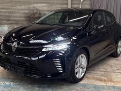 Orange Utilisé 2025 Renault Clio V Evolution Berline | 17 990 € (Prix assez cher)