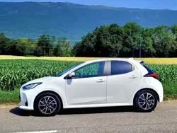 Blanc Utilisé 2022 Toyota Yaris Design Berline | 18 900 € (Bon prix)