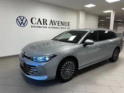 Argent dolomite métallisée Utilisé 2024 VW Passat Elegance Break | 49 990 €