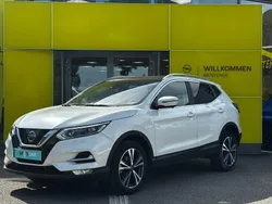 Blanc Utilisé 2018 Nissan Qashqai N-Connecta SUV | 15 890 € (Bon prix)