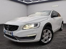 Blanc Utilisé 2016 Volvo V60 Momentum Break | 15 999 €