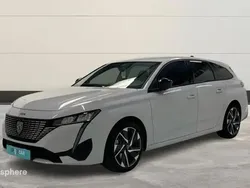 Blanc Utilisé 2023 Peugeot 308 Allure Break | 18 499 € (Prix assez cher)