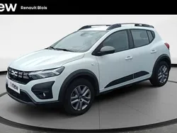 Blanc Utilisé 2023 Dacia Sandero Expression Citadine | 17 490 € (Prix juste)