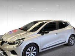 Gris Utilisé 2023 Renault Clio V Equilibre Berline | 15 480 € (Prix juste)