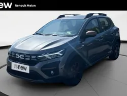 Gris Utilisé 2025 Dacia Sandero Extreme Citadine | 16 900 € (Prix juste)
