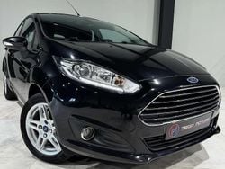 Noir Utilisé 2014 Ford Fiesta Citadine | 5 900 € (Prix juste)