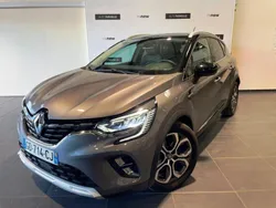Utilisé 2021 Renault Captur Intens SUV | 19 700 € (Prix juste)