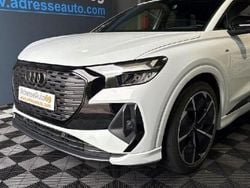 Blanc Occasion 2021 Audi Q4 e-tron S-Line SUV | 42 990 € (Prix assez cher)