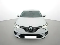 Blanc Utilisé 2023 Renault Mégane IV Techno Berline | 19 890 € (Prix assez cher)