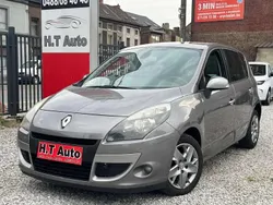 Gris Utilisé 2011 Renault Scénic III Expression Monospace | 3 699 € (Prix juste)