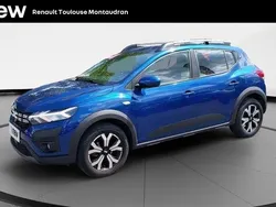 Bleu Utilisé 2024 Dacia Sandero Expression Citadine | 16 990 € (Prix juste)