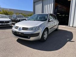 Gris Utilisé 2005 Renault Mégane II Dynamique | 3 290 €