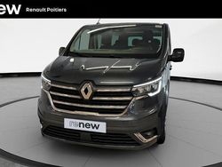 Gris Utilisé 2023 Renault Trafic Intens Van | 40 990 €