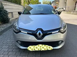 Gris Utilisé 2014 Renault Clio GrandTour Zen Break | 3 720 € (Bon prix)