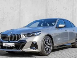 Gris Utilisé 2023 BMW 520 M Sport Berline | 49 990 € (Prix cher)