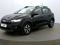 Noir Utilisé 2024 Dacia Sandero Expression Citadine | 15 490 € (Prix juste)