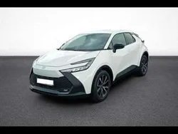 Nouvelle 2025 Toyota C-HR Design SUV | 37 900 € (Prix juste)