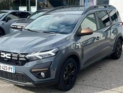 Gris Utilisé 2025 Dacia Jogger Extreme Monospace | 21 490 € (Prix juste)