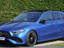 Bleu Utilisé 2024 Mercedes A150 AMG line Berline | 37 880 €