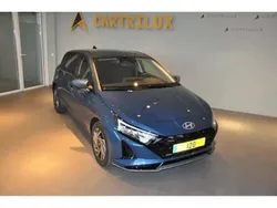 Bleu Nouvelle 2025 Hyundai i20 Berline | 24 092 € (Prix assez cher)