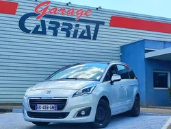 Gris Utilisé 2017 Peugeot 5008 Allure Monospace | 15 990 €