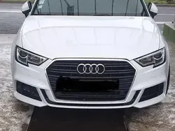 Blanc Utilisé 2017 Audi A3 Sportback Sport Berline | 21 000 € (Prix assez cher)