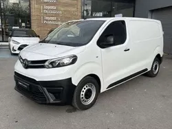 Utilisé 2023 Toyota Proace Van | 27 890 € (Prix juste)