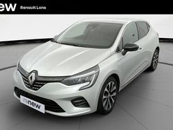 Gris Utilisé 2023 Renault Clio V Techno Citadine | 15 990 € (Prix assez cher)