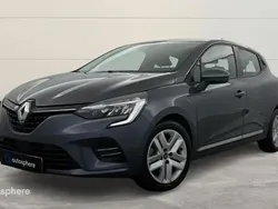Gris Utilisé 2022 Renault Clio V Business Berline | 14 999 € (Prix juste)