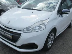 Utilisé 2017 Peugeot 208 Citadine | 7 990 € (Bon prix)