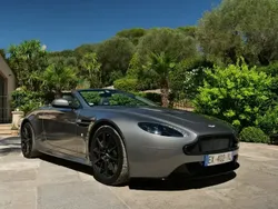 Gris Utilisé 2018 Aston Martin Vantage Coupé | 145 900 €
