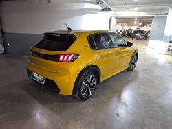 Jaune Utilisé 2020 Peugeot e-208 Citadine | 17 990 € (Prix cher)
