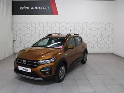 Orange Utilisé 2022 Dacia Sandero Comfort Citadine | 14 990 € (Prix juste)