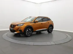Orange Utilisé 2021 Peugeot e-2008 Allure SUV | 18 490 € (Prix juste)
