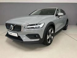 Gris Utilisé 2023 Volvo V60 CC Plus Break | 40 923 €