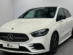 Blanc Utilisé 2019 Mercedes 200 AMG line Monospace | 23 990 € (Bon prix)