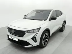 Blanc Nouvelle 2024 Renault Rafale Techno SUV | 39 970 € (Prix juste)