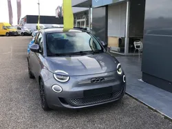 Gris Utilisé 2022 Fiat 500e Citadine | 15 600 € (Bon prix)
