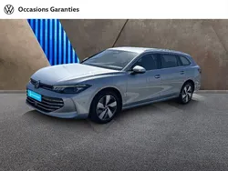 Blanc Utilisé 2024 VW Passat Life Break | 36 990 € (Prix cher)