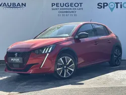 Rouge Utilisé 2021 Peugeot e-208 Citadine | 16 990 € (Prix assez cher)
