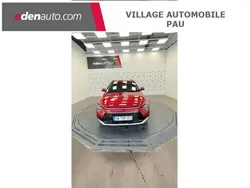 Rouge Utilisé 2023 Kia Niro Premium SUV | 33 500 € (Prix assez cher)