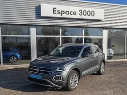 Gris Utilisé 2024 VW T-Roc Style SUV | 29 470 € (Prix juste)