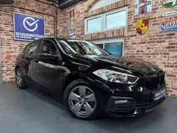 Noir Utilisé 2021 BMW 118 Advantage Citadine | 23 970 € (Prix juste)