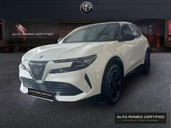 Noir Nouvelle 2025 Alfa Romeo Junior Premium | 38 490 € (Prix juste)