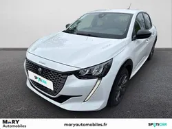 Blanc Utilisé 2022 Peugeot e-208 Allure Citadine | 20 690 € (Prix cher)