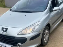 Gris Utilisé 2006 Peugeot 307 Berline | 1 990 €