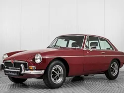 Rouge Utilisé 1973 MG B GT Coupé | 24 900 €