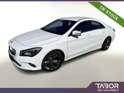 Blanc Utilisé 2018 Mercedes CLA200 Urban Berline | 23 988 € (Prix assez cher)